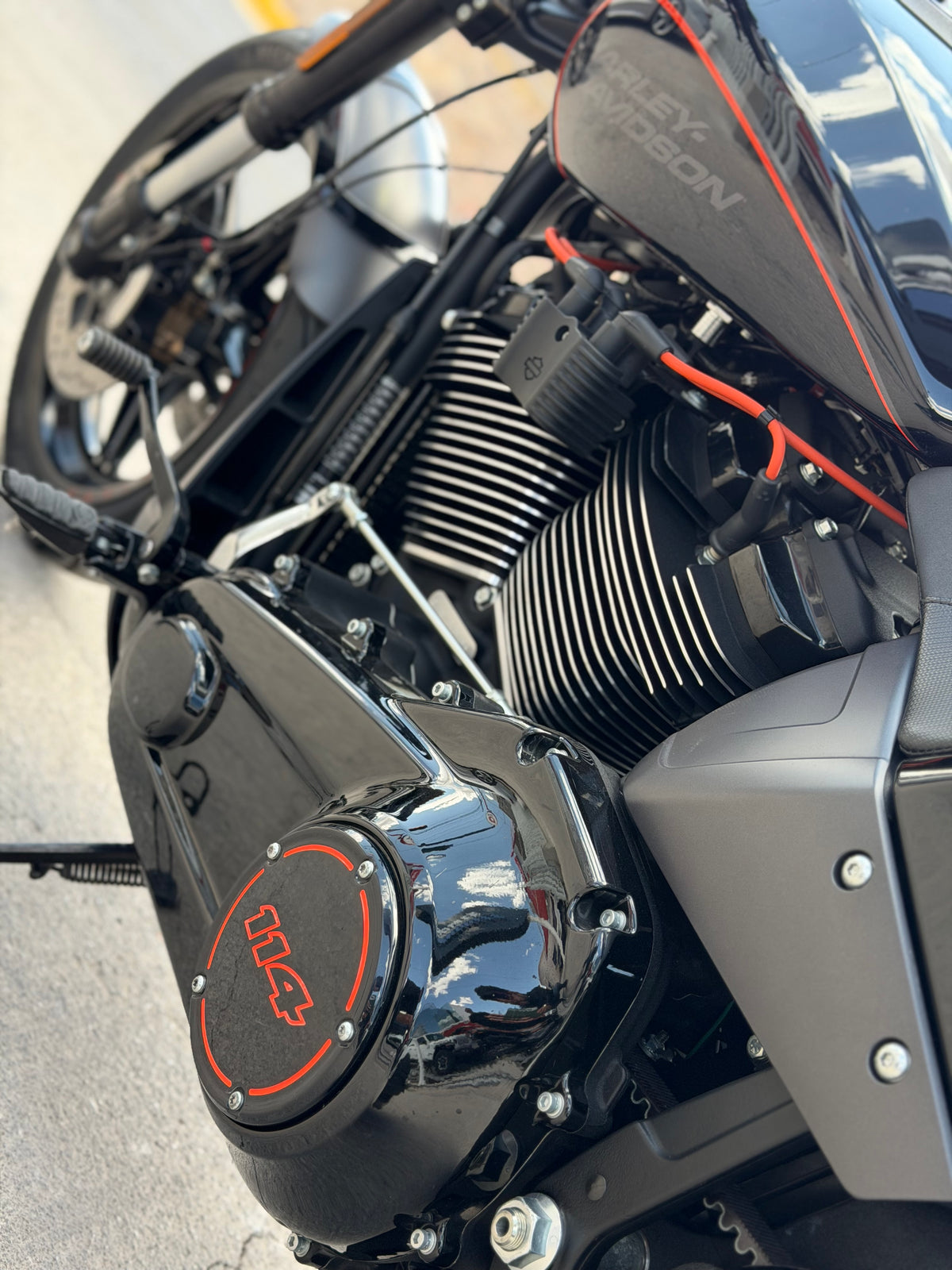 HARLEY DAVIDSON FXDR