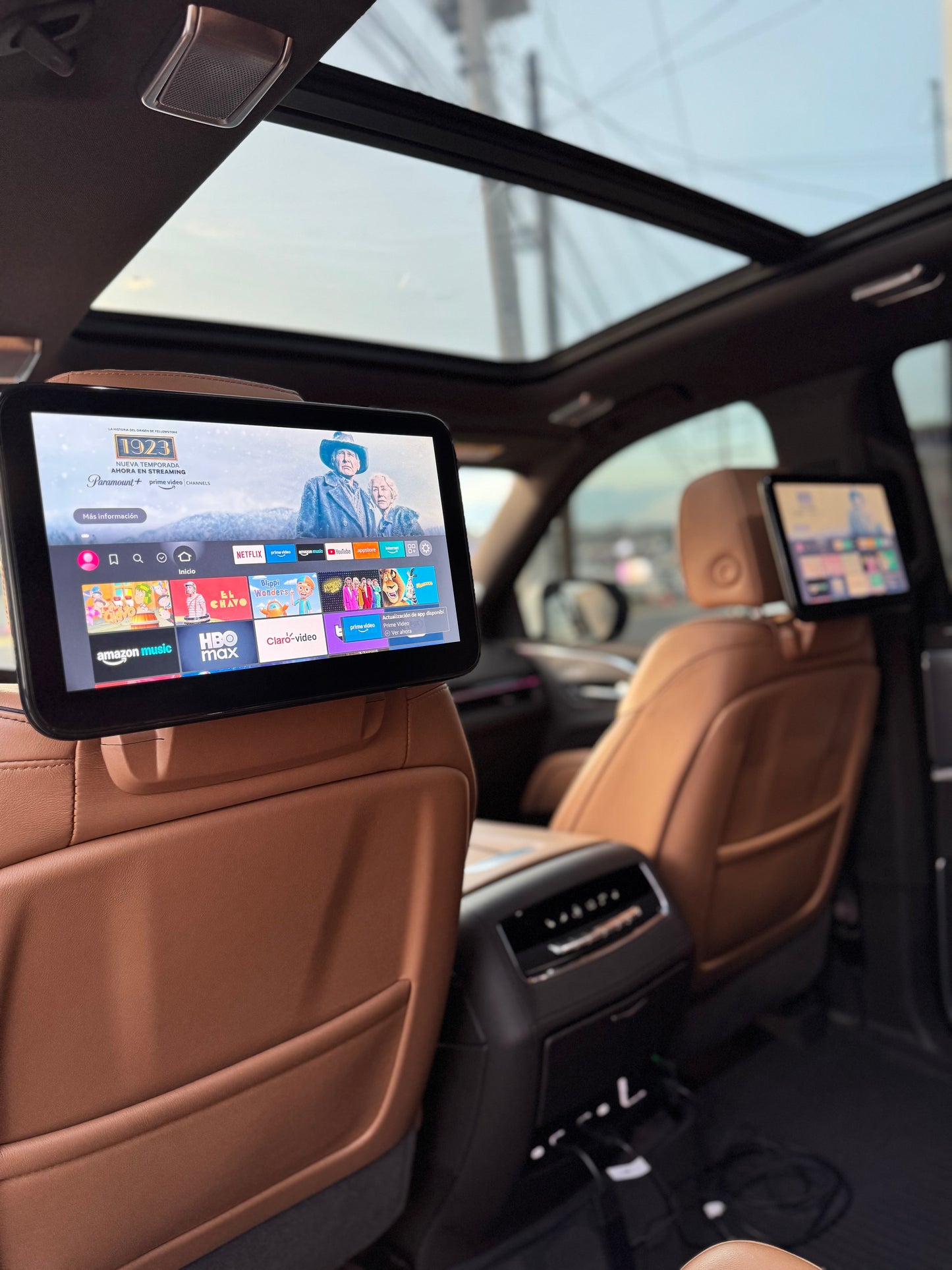2023 CADILLAC ESCALADE