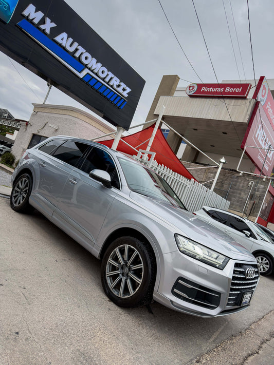 AUDI Q7 ELITE