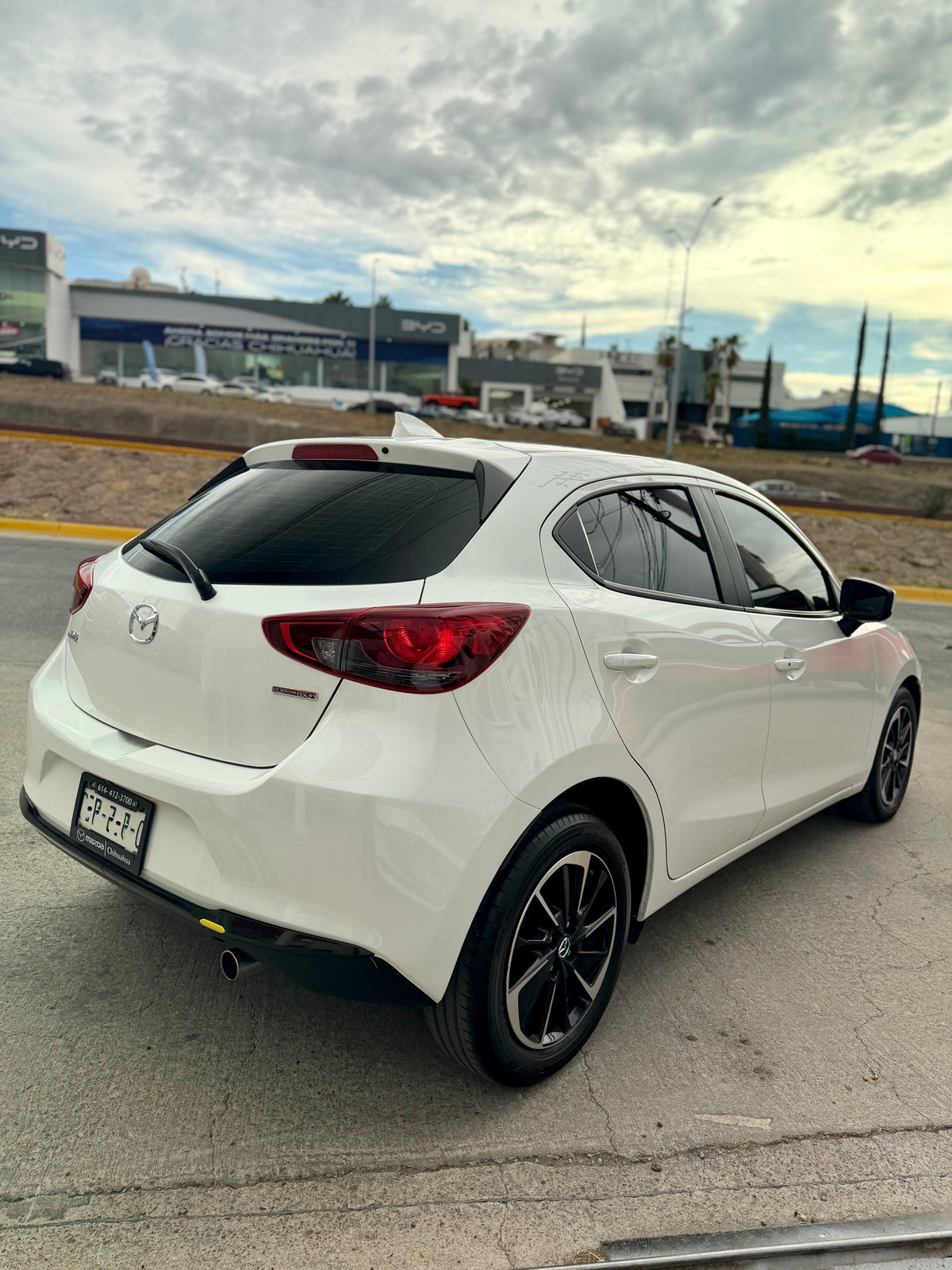 MAZDA 2 I GRAND TOURING