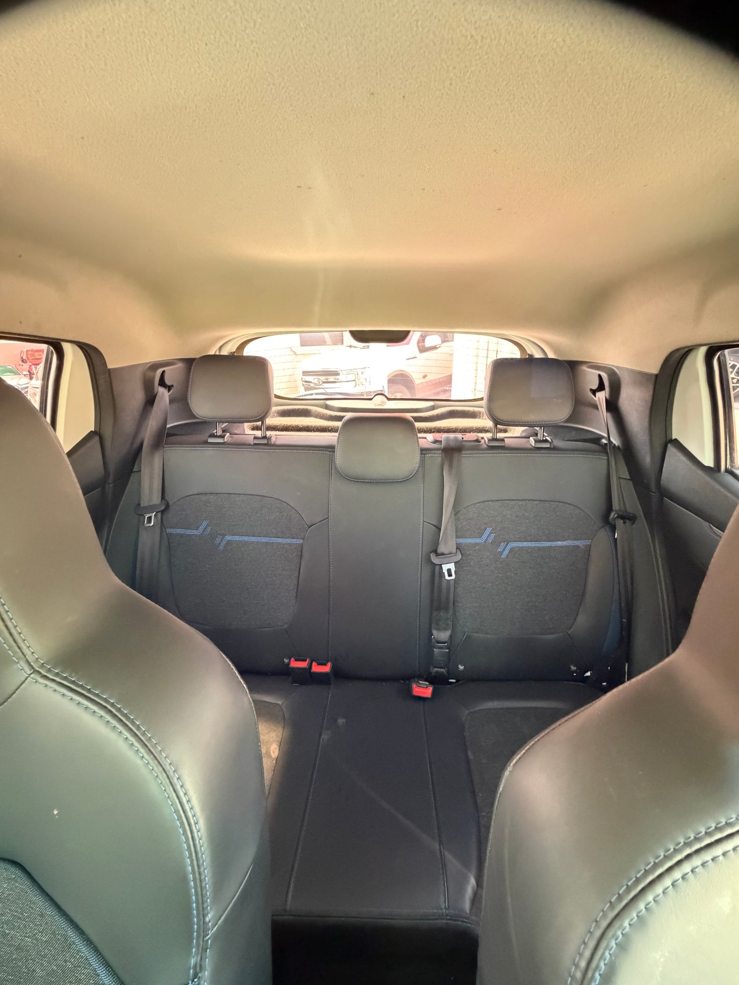 2025 RENAULT KWID BI TONO