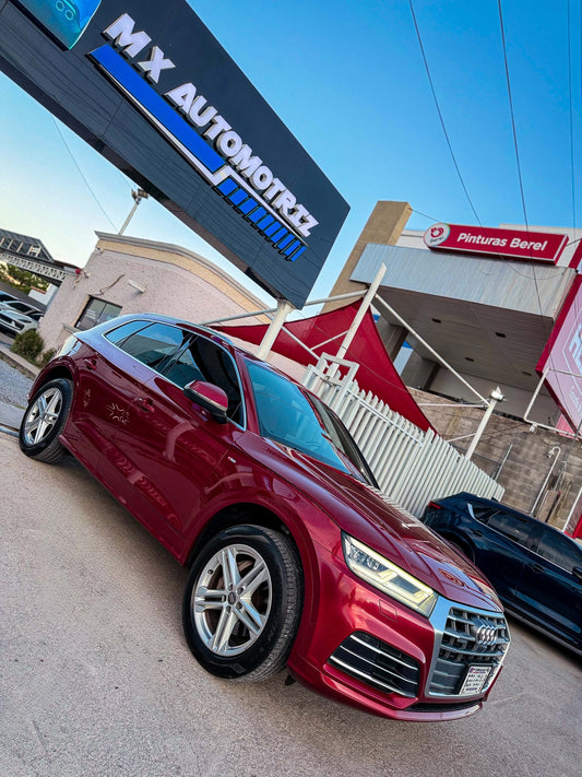 AUDI Q5 SLINE