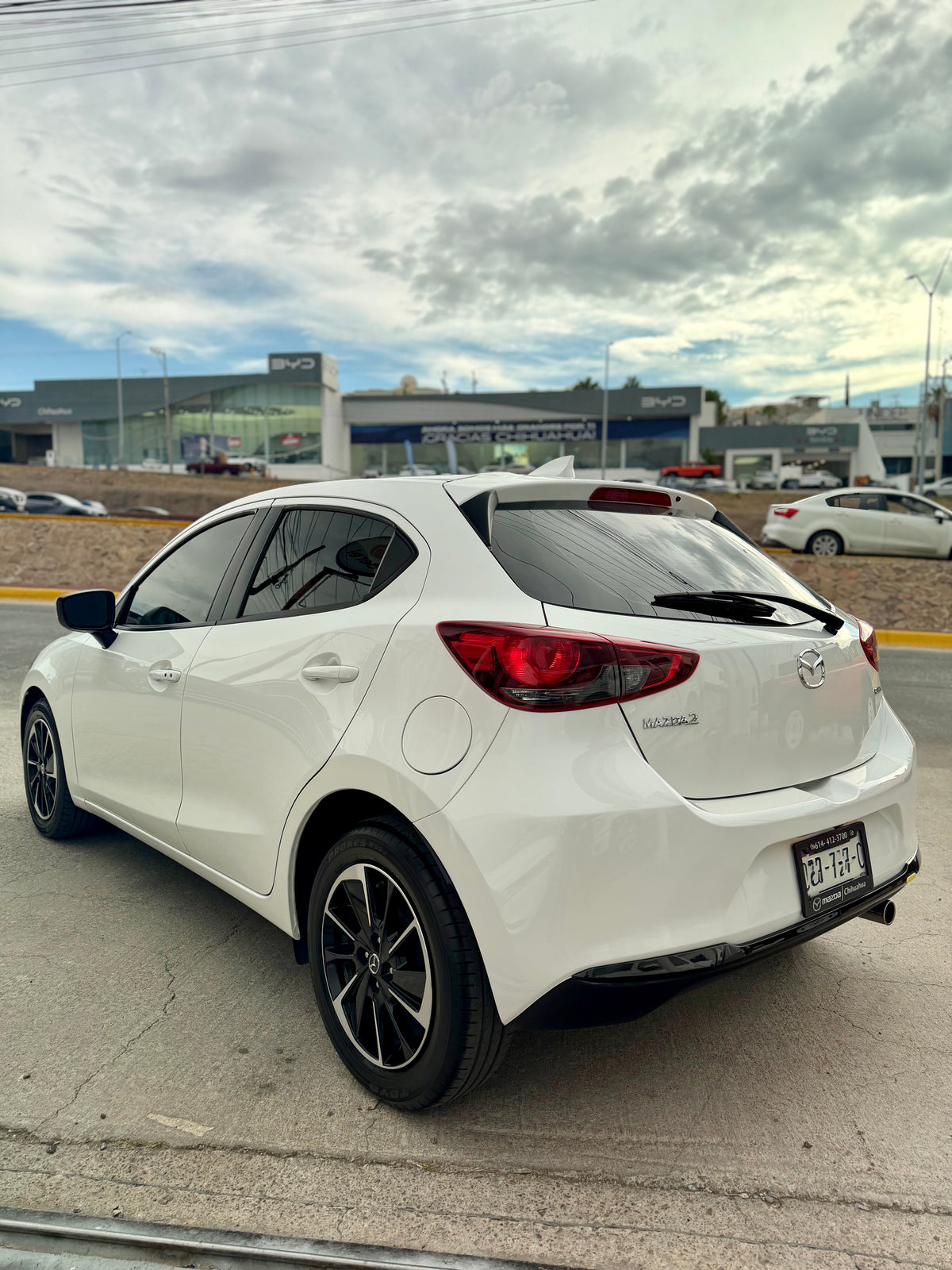 MAZDA 2 I GRAND TOURING