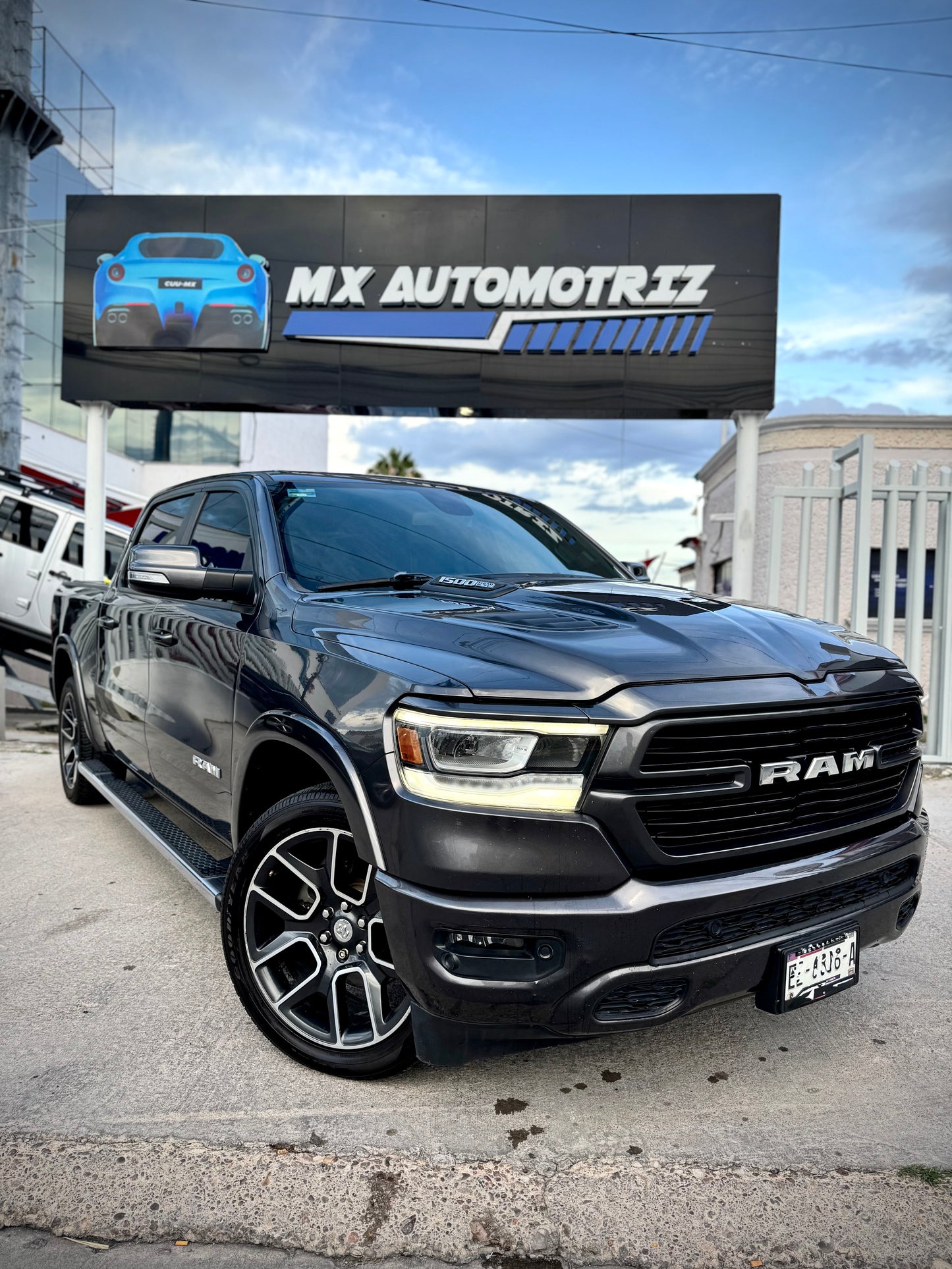2020 RAM LARAMIE SPORT
