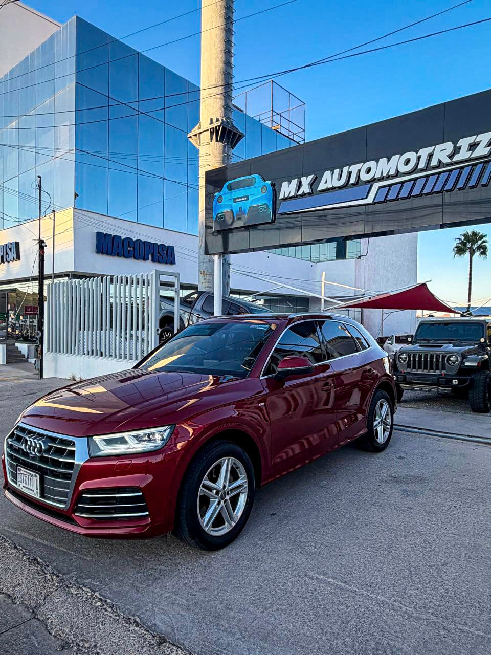 AUDI Q5 SLINE