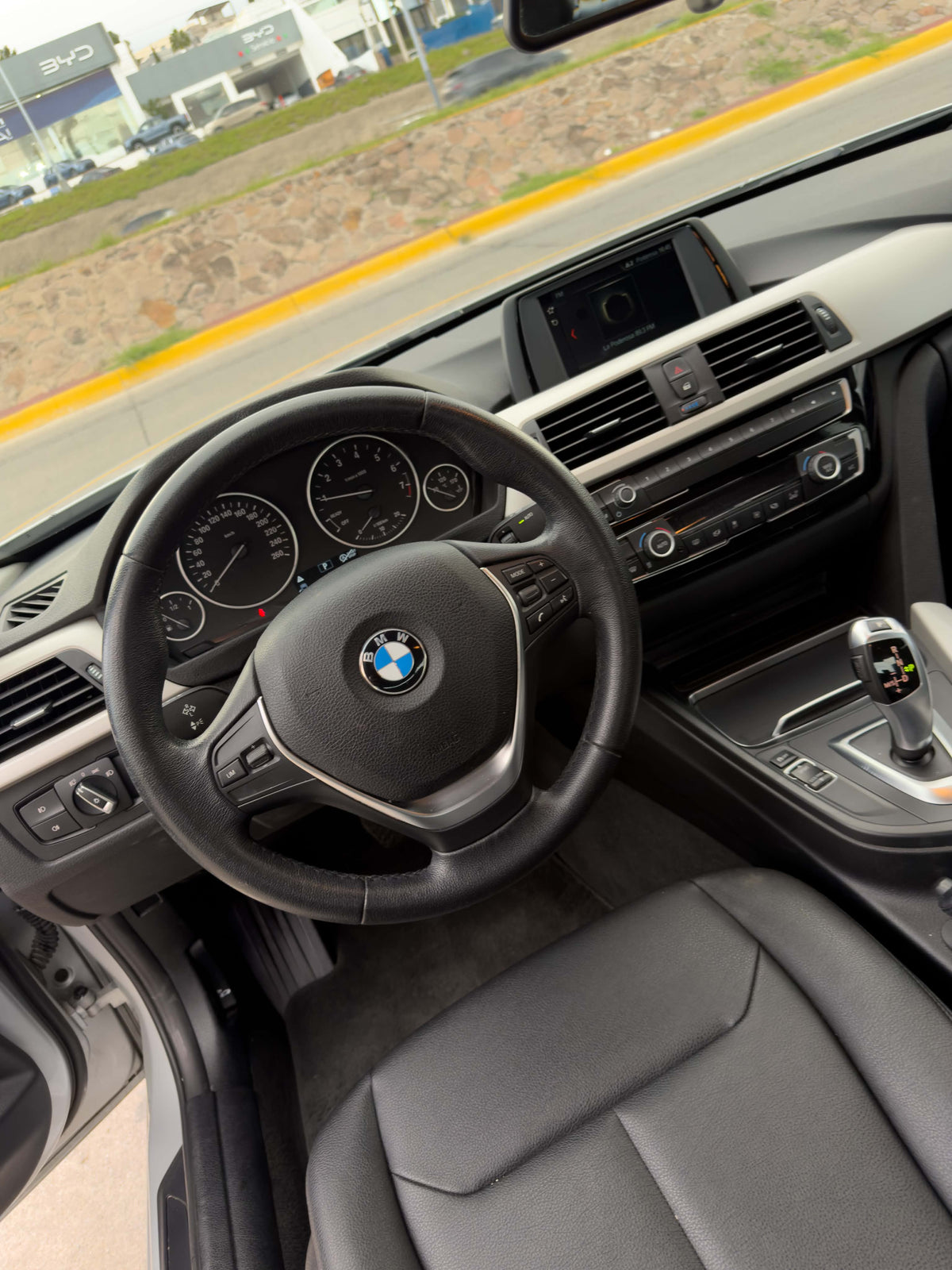 BMW SERIE 3