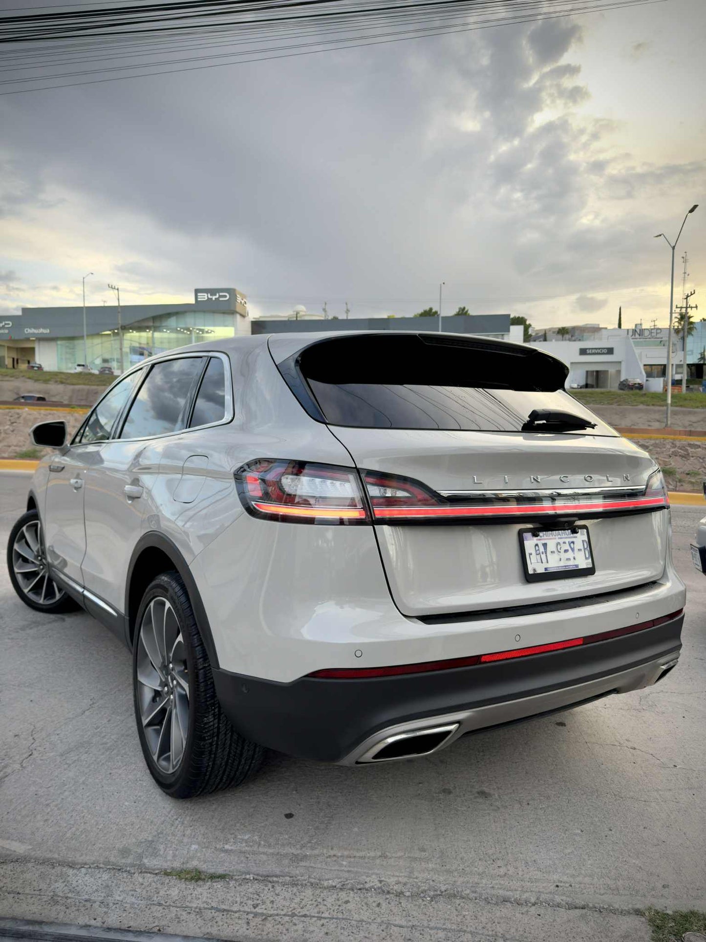 2023 LINCOLN NAUTILUS