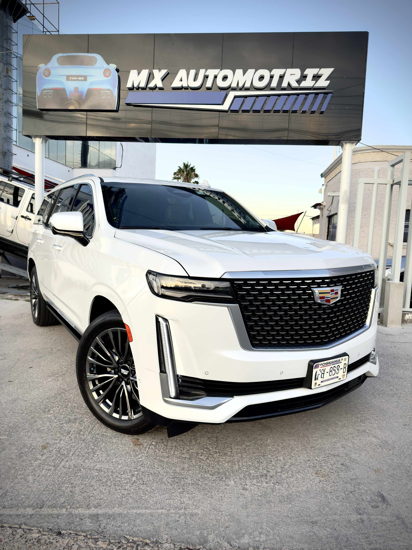 2023 CADILLAC ESCALADE