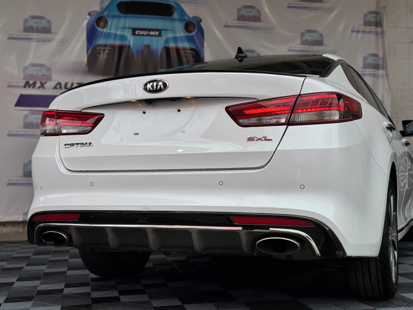 J. 2016 KIA OPTIMA SXL 2.0T