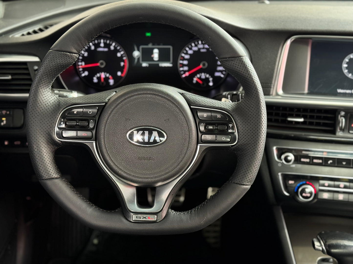 J. 2016 KIA OPTIMA SXL 2.0T