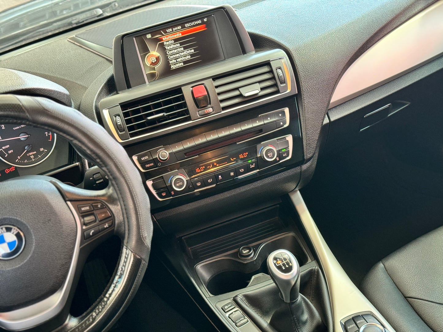 J. 2016 BMW 120I URBAN TM