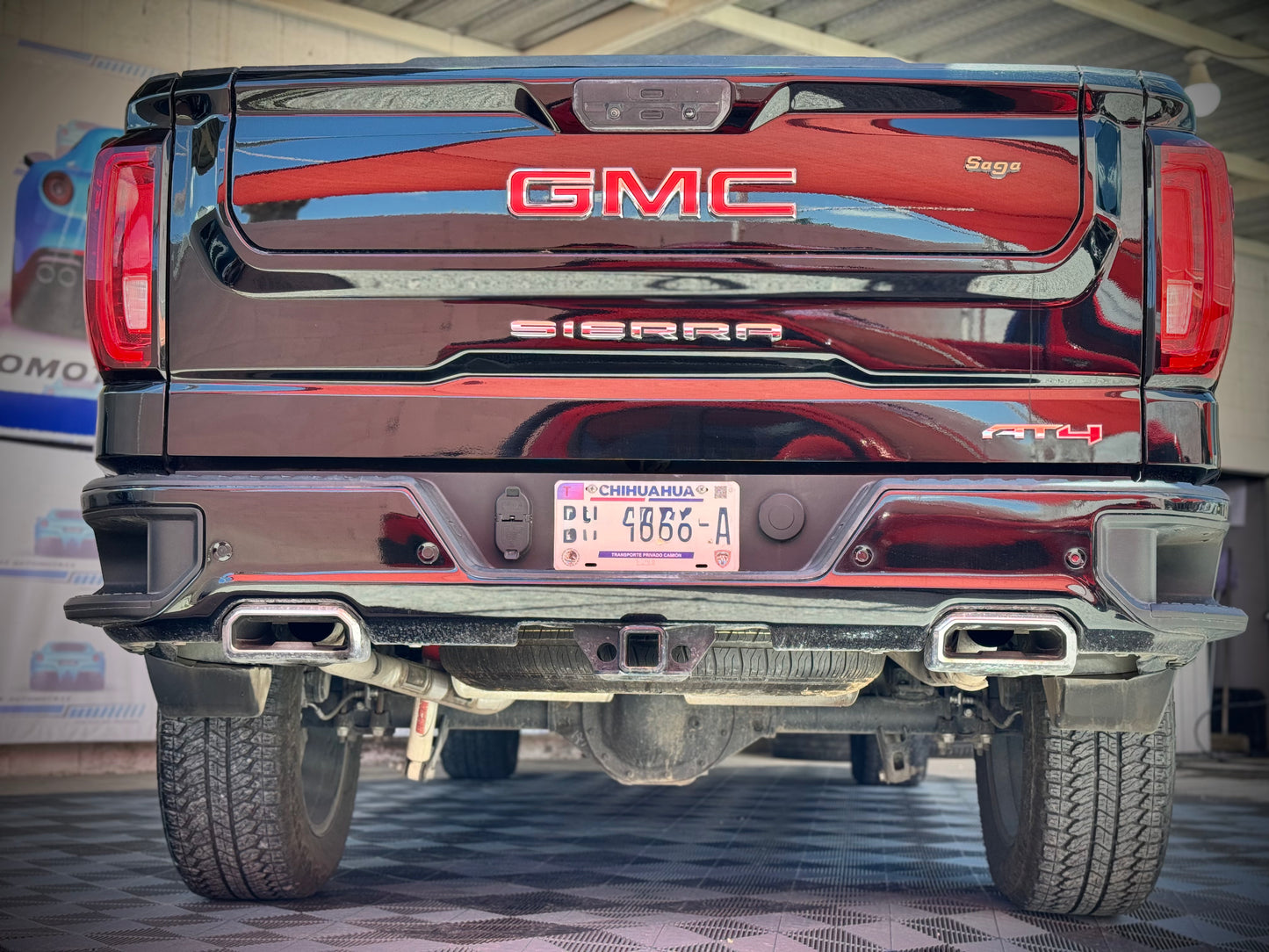 E. 2021 GMC SIERRA AT4 30,000KMS