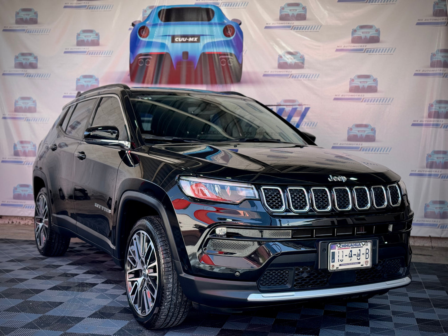 B. 2024 JEEP COMPASS LATITUDE LIGHT