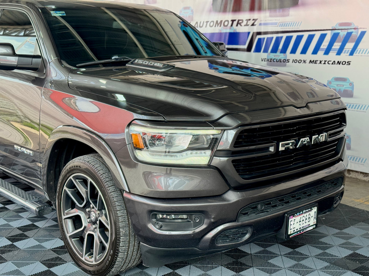 F. 2O20 RAM LARAMIE SPORT