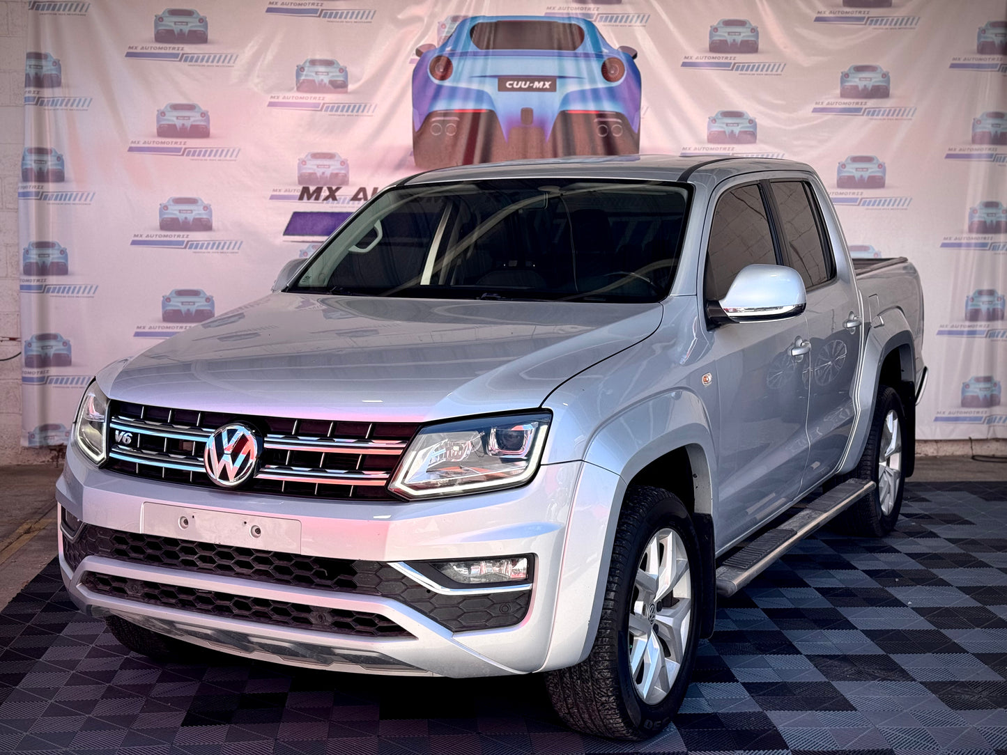 F. 2020 VOLKSWAGEN AMAROK HIGHLINE V6
