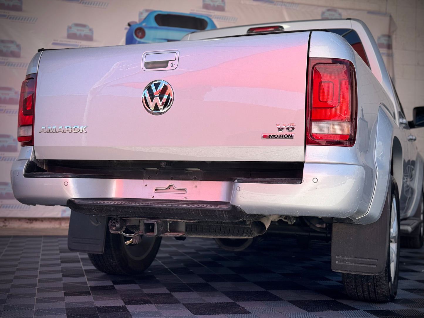F. 2020 VOLKSWAGEN AMAROK HIGHLINE V6