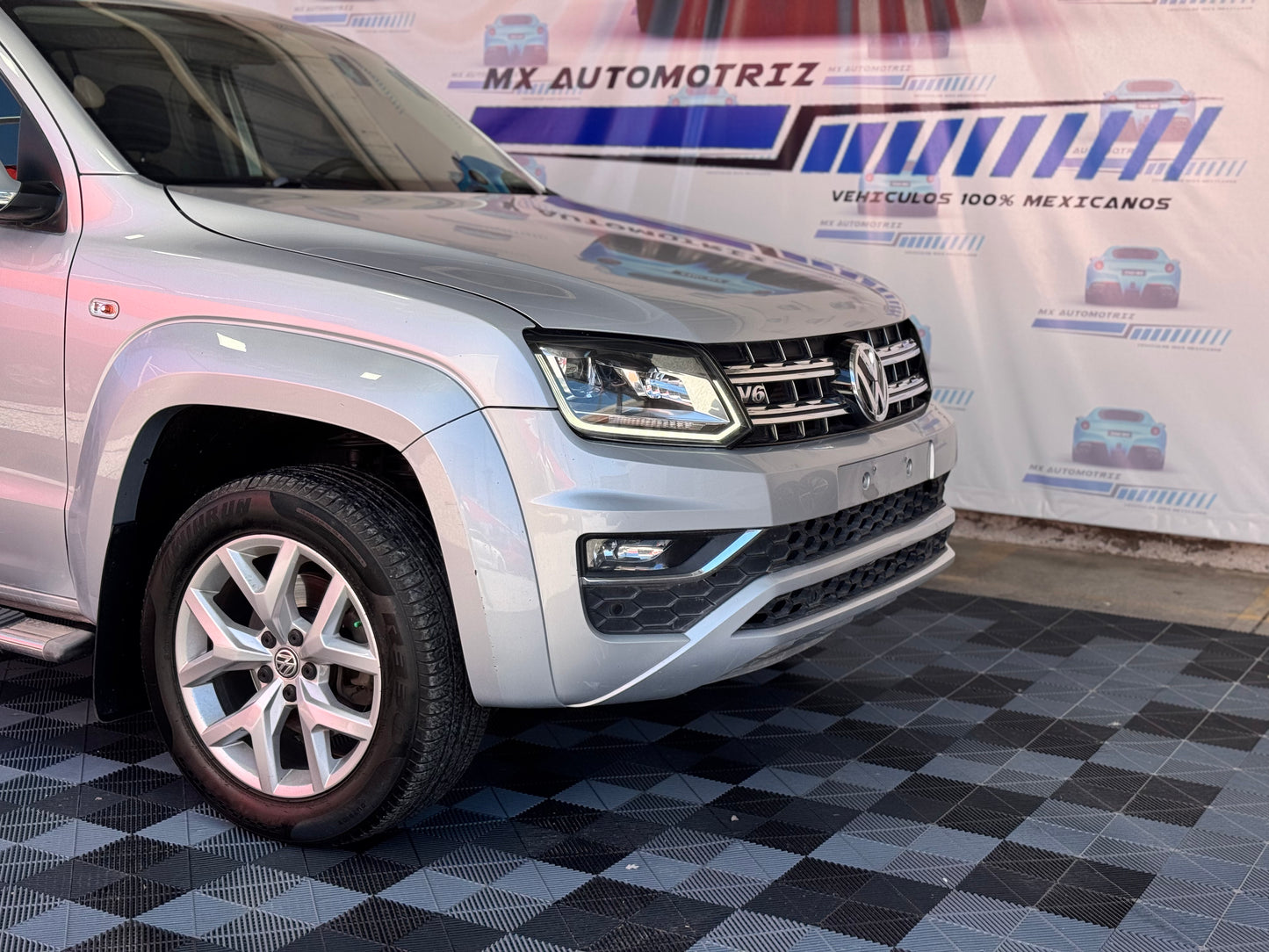 F. 2020 VOLKSWAGEN AMAROK HIGHLINE V6