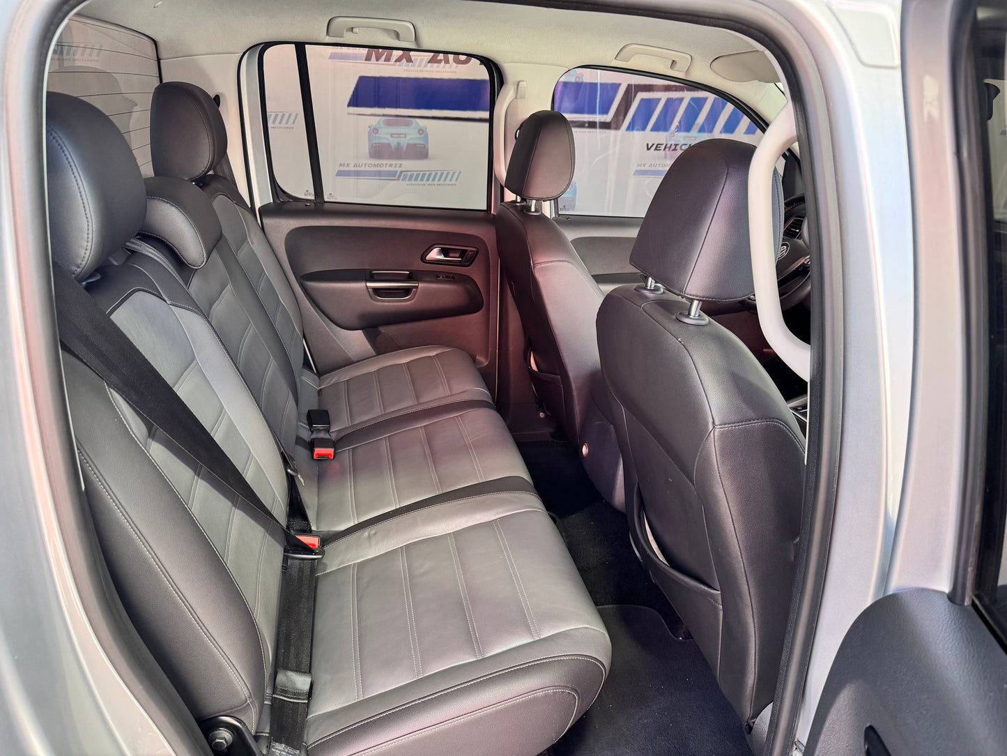 F. 2020 VOLKSWAGEN AMAROK HIGHLINE V6