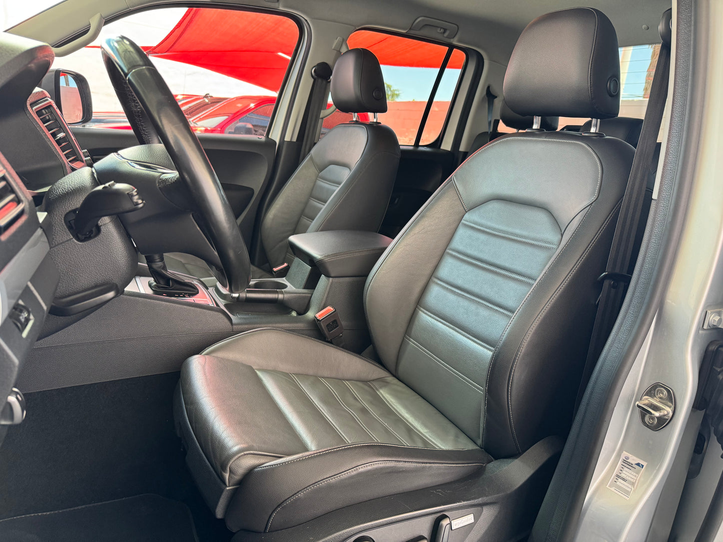 F. 2020 VOLKSWAGEN AMAROK HIGHLINE V6