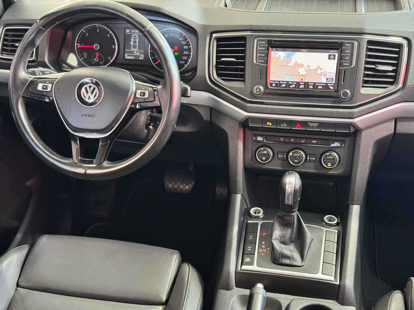 F. 2020 VOLKSWAGEN AMAROK HIGHLINE V6