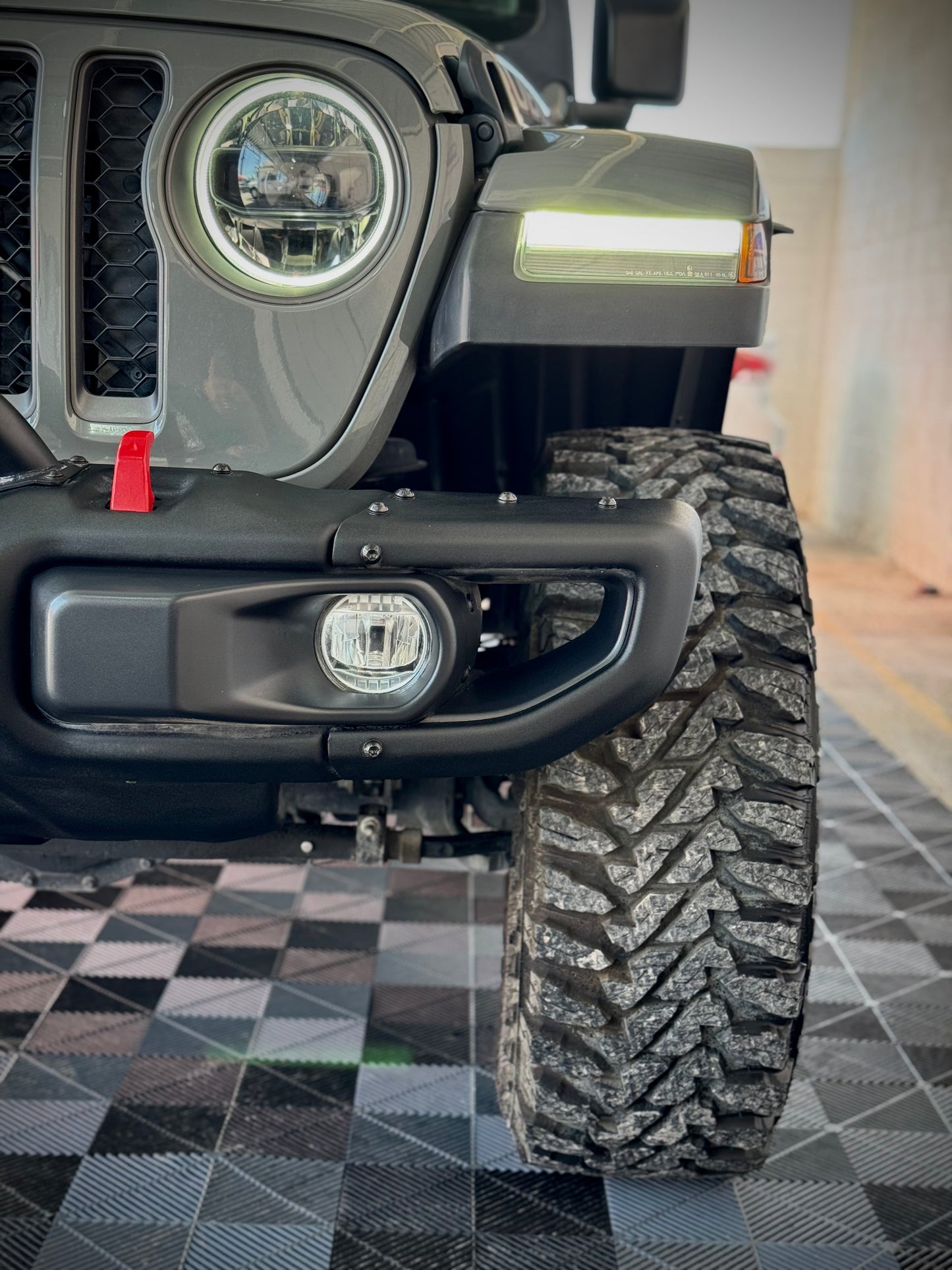C. 2023 JEEP RUBICON JL MILD HYBRID