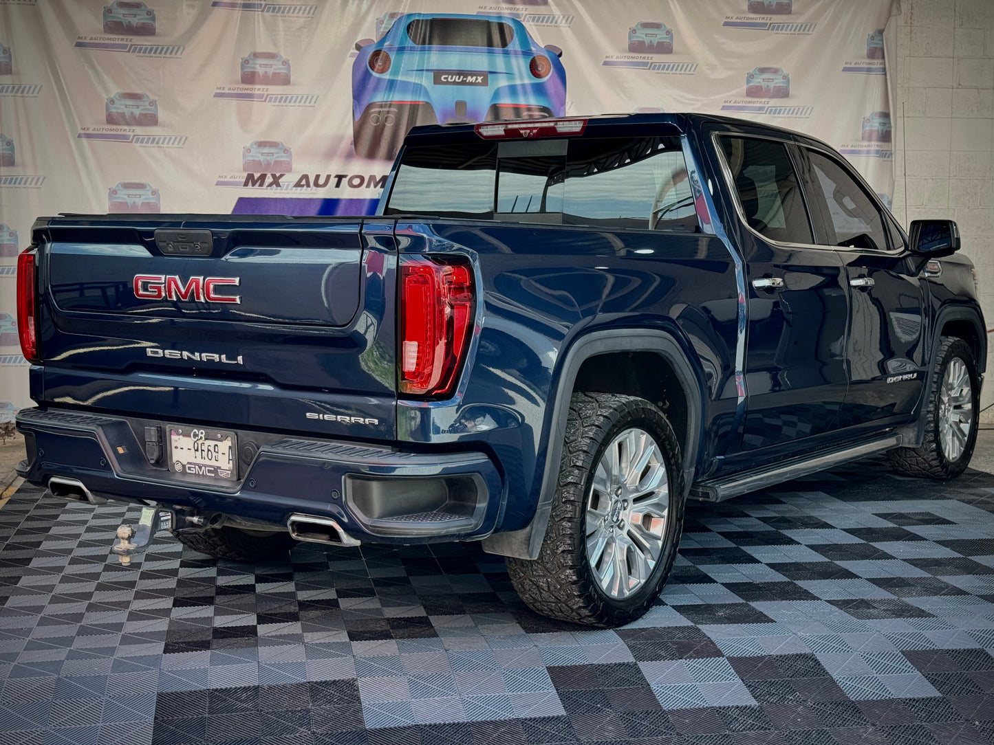 E. 2021 GMC SIERRA DENALI