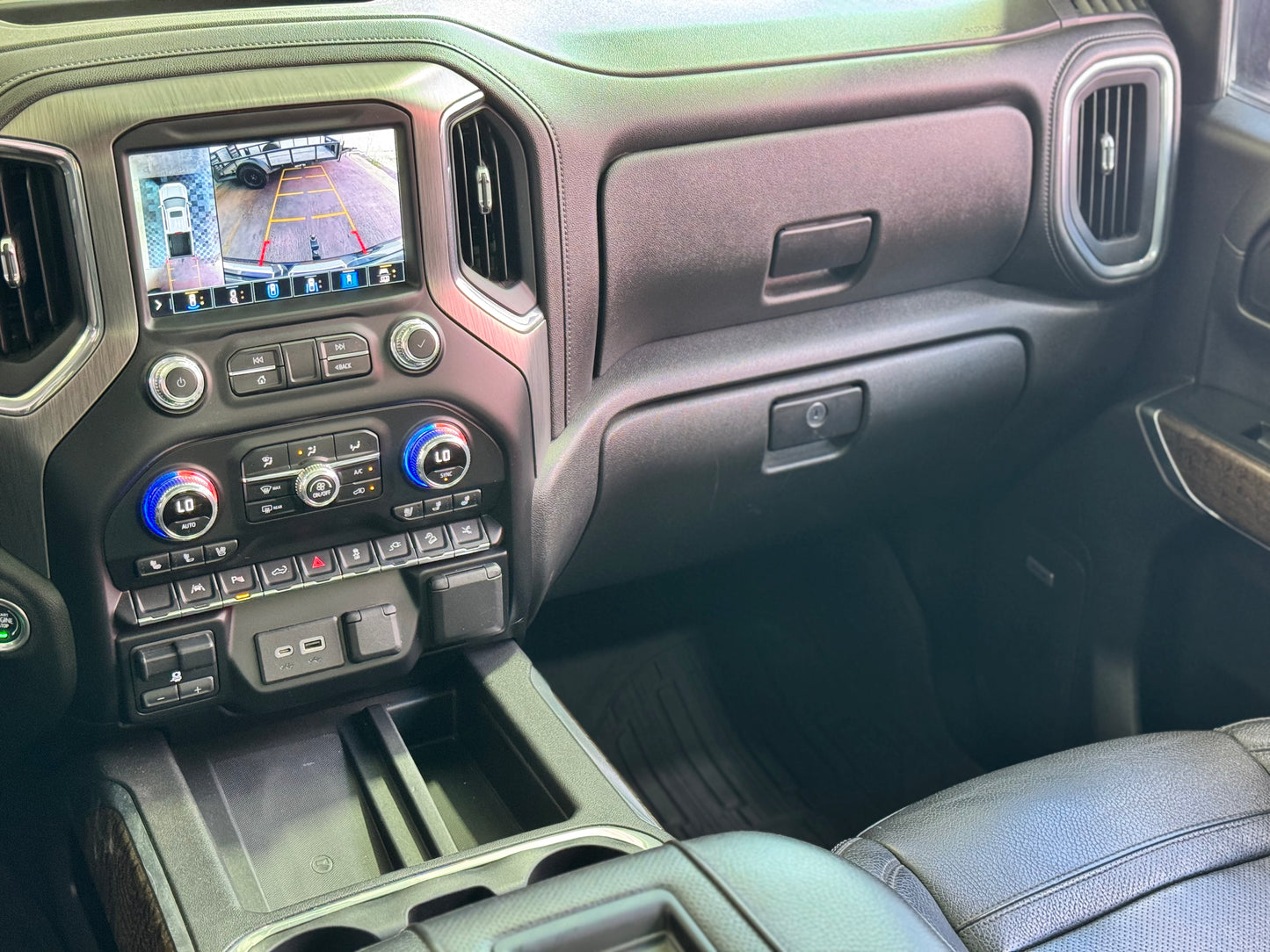 E. 2021 GMC SIERRA DENALI