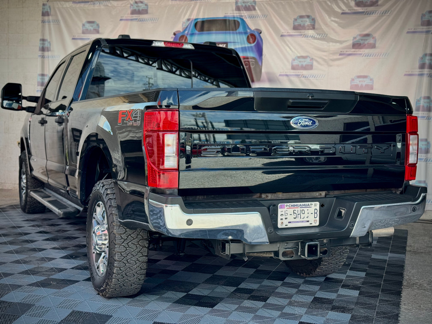 F. 2020 FORD F-250 XLT