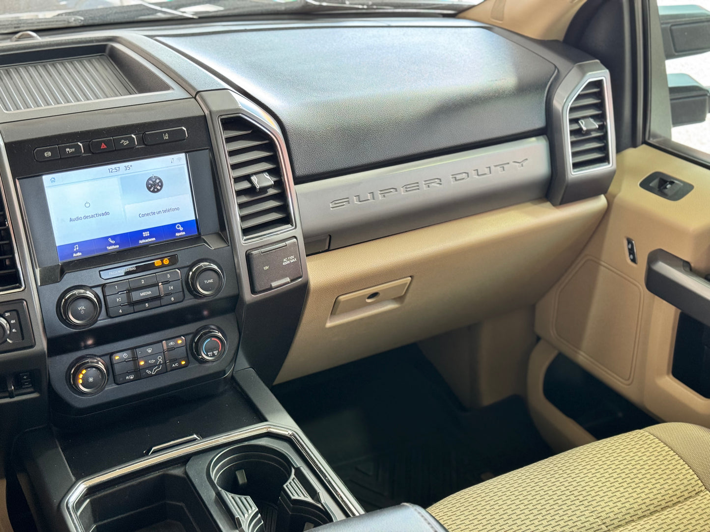 F. 2020 FORD F-250 XLT