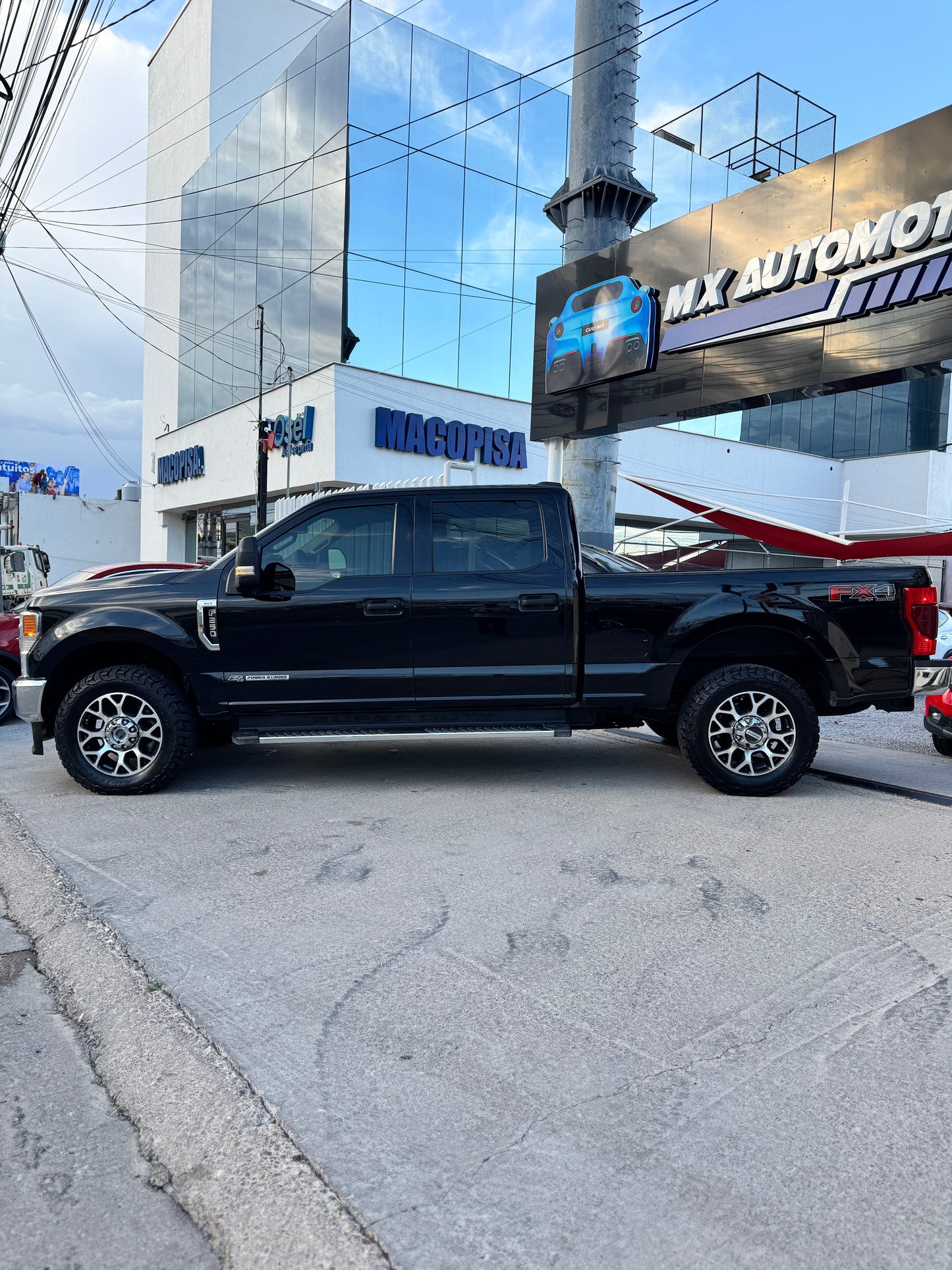 2020 FORD F-250 XLT DIESEL