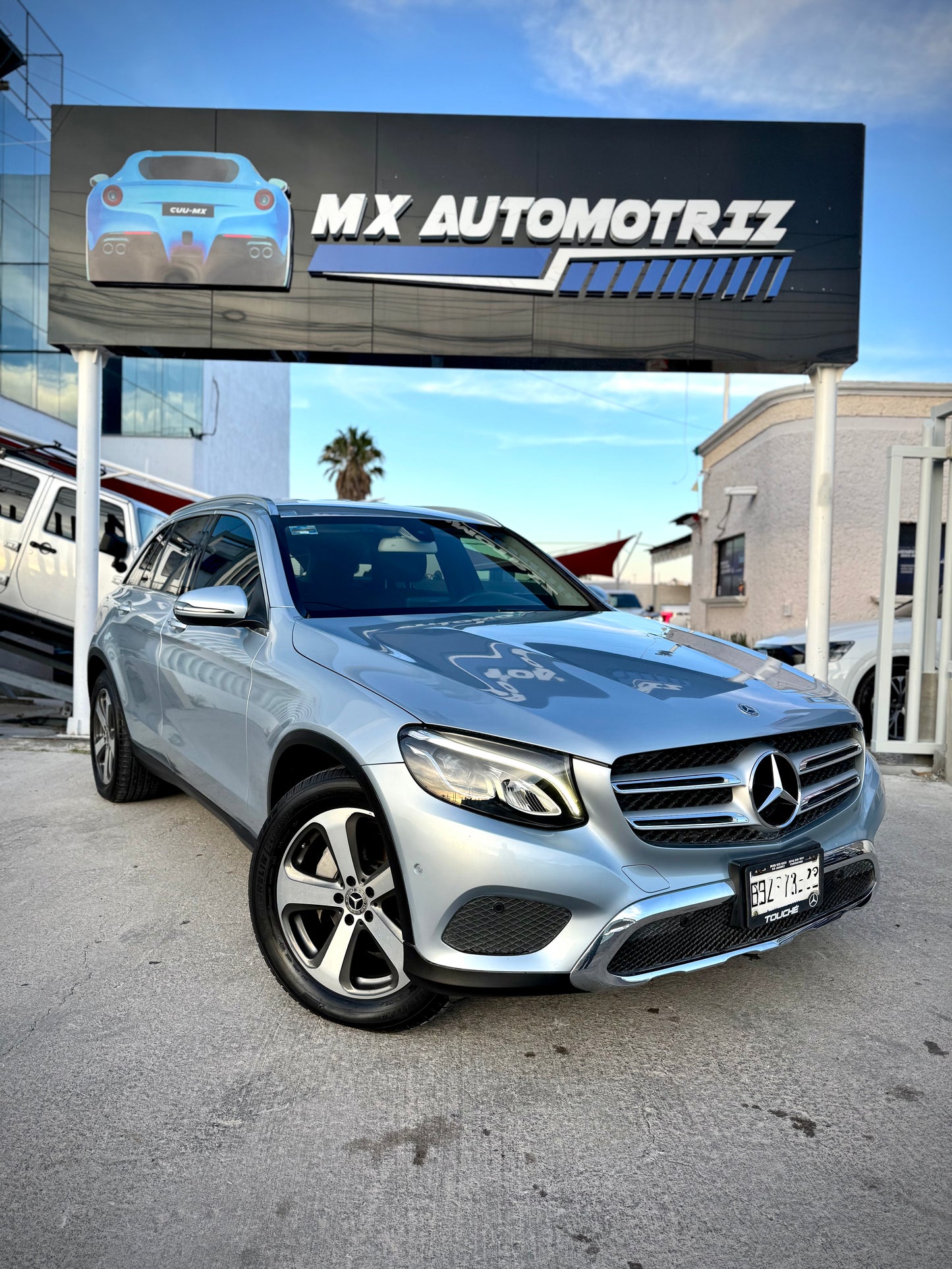 2019 MERCEDES BENZ GLC 300