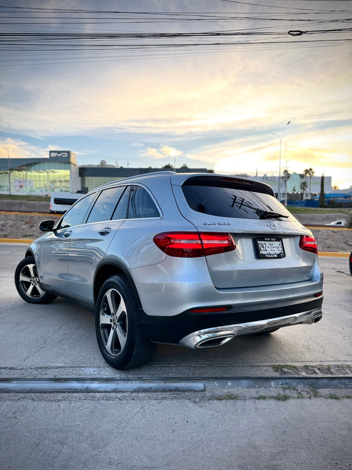 2019 MERCEDES BENZ GLC 300