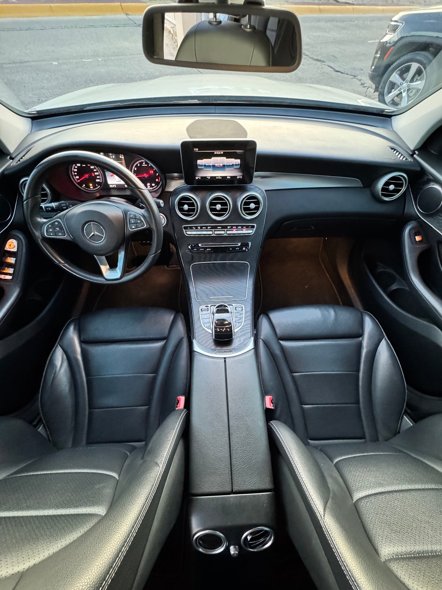 2019 MERCEDES BENZ GLC 300