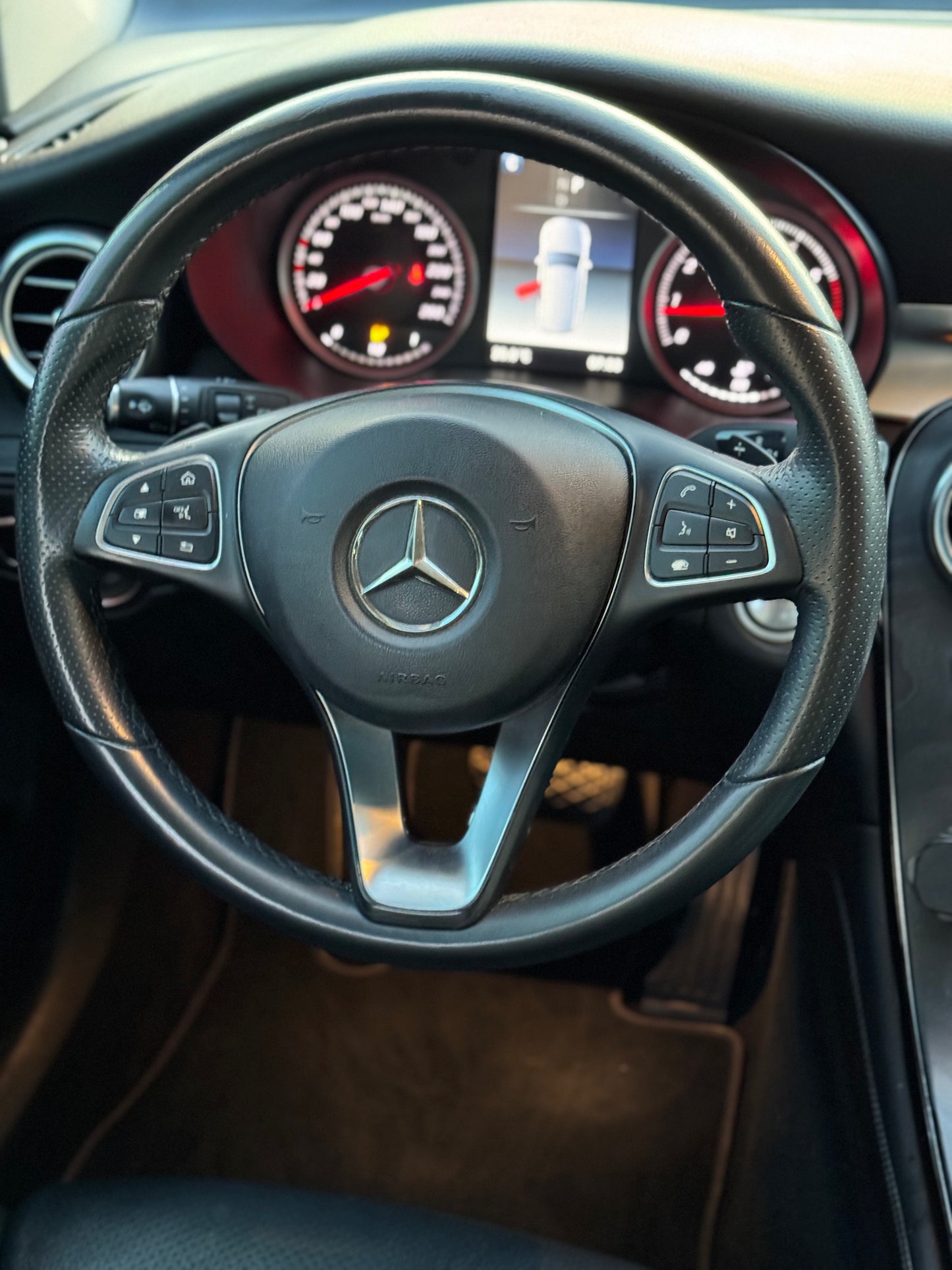 2019 MERCEDES BENZ GLC 300