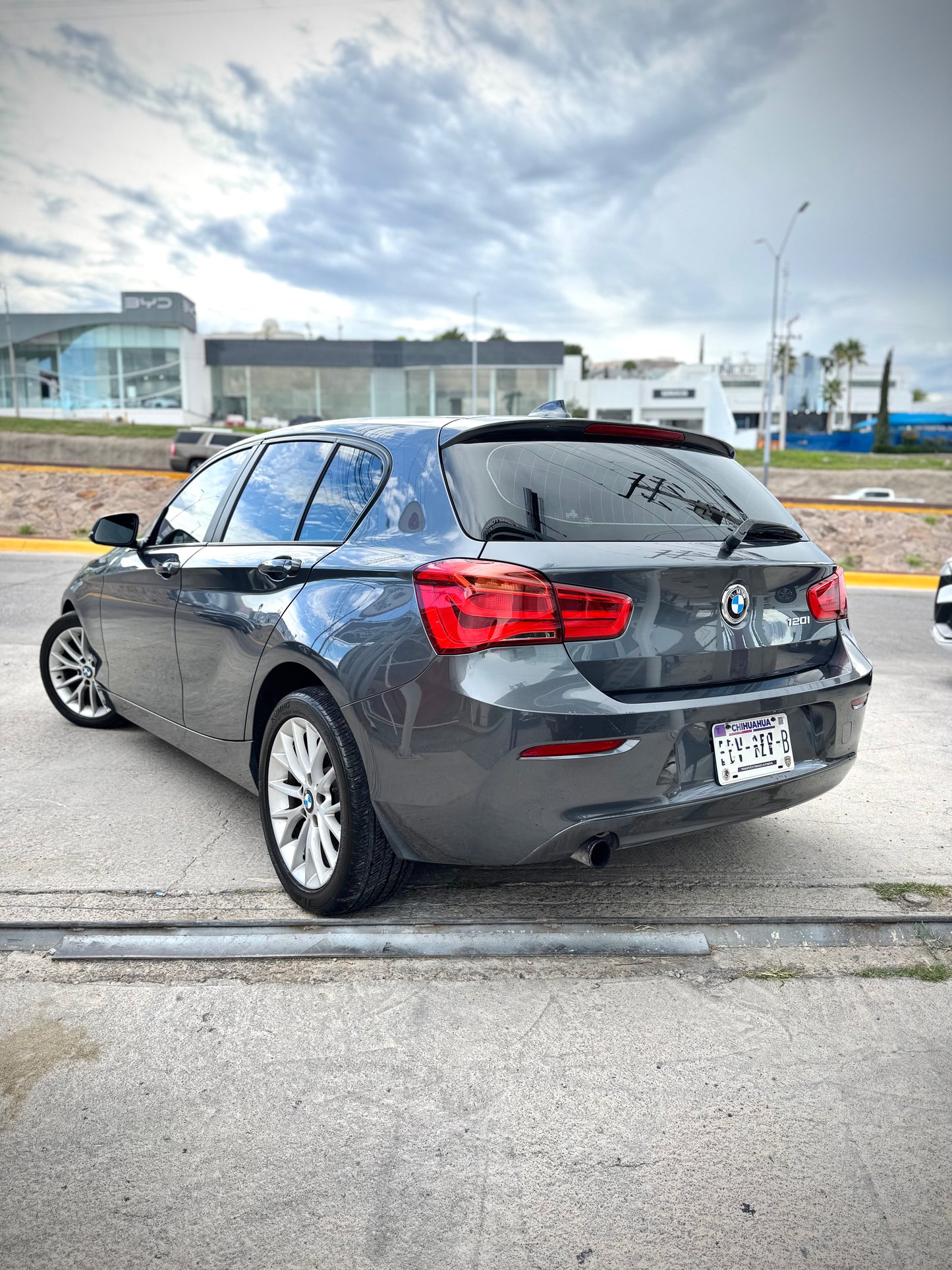 2016 BMW 120I URBAN TM