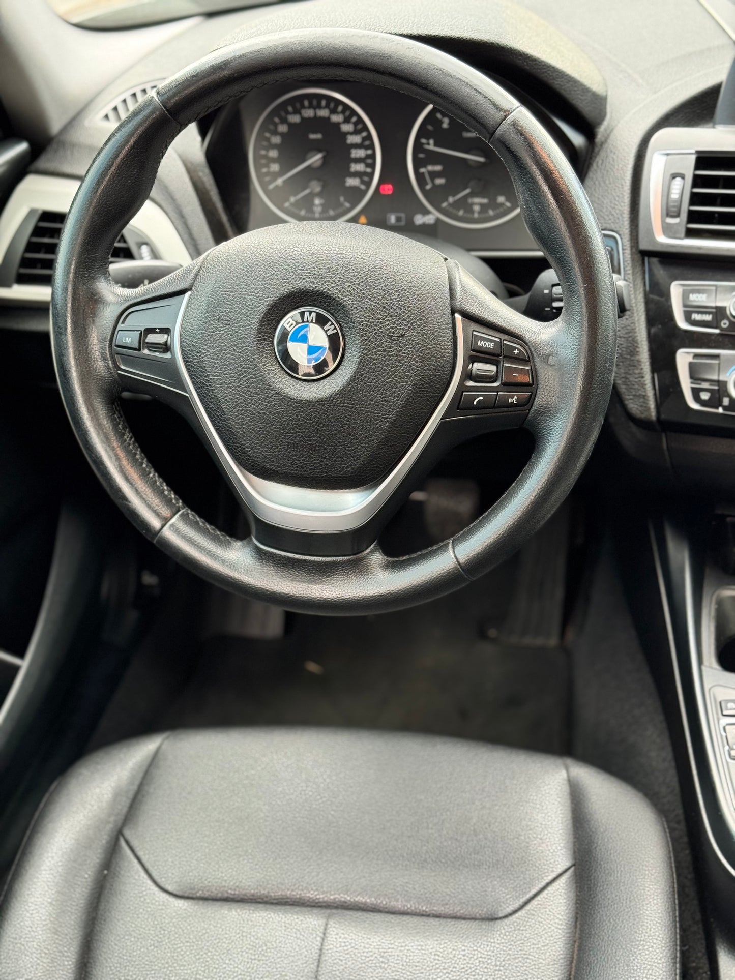 2016 BMW 120I URBAN TM