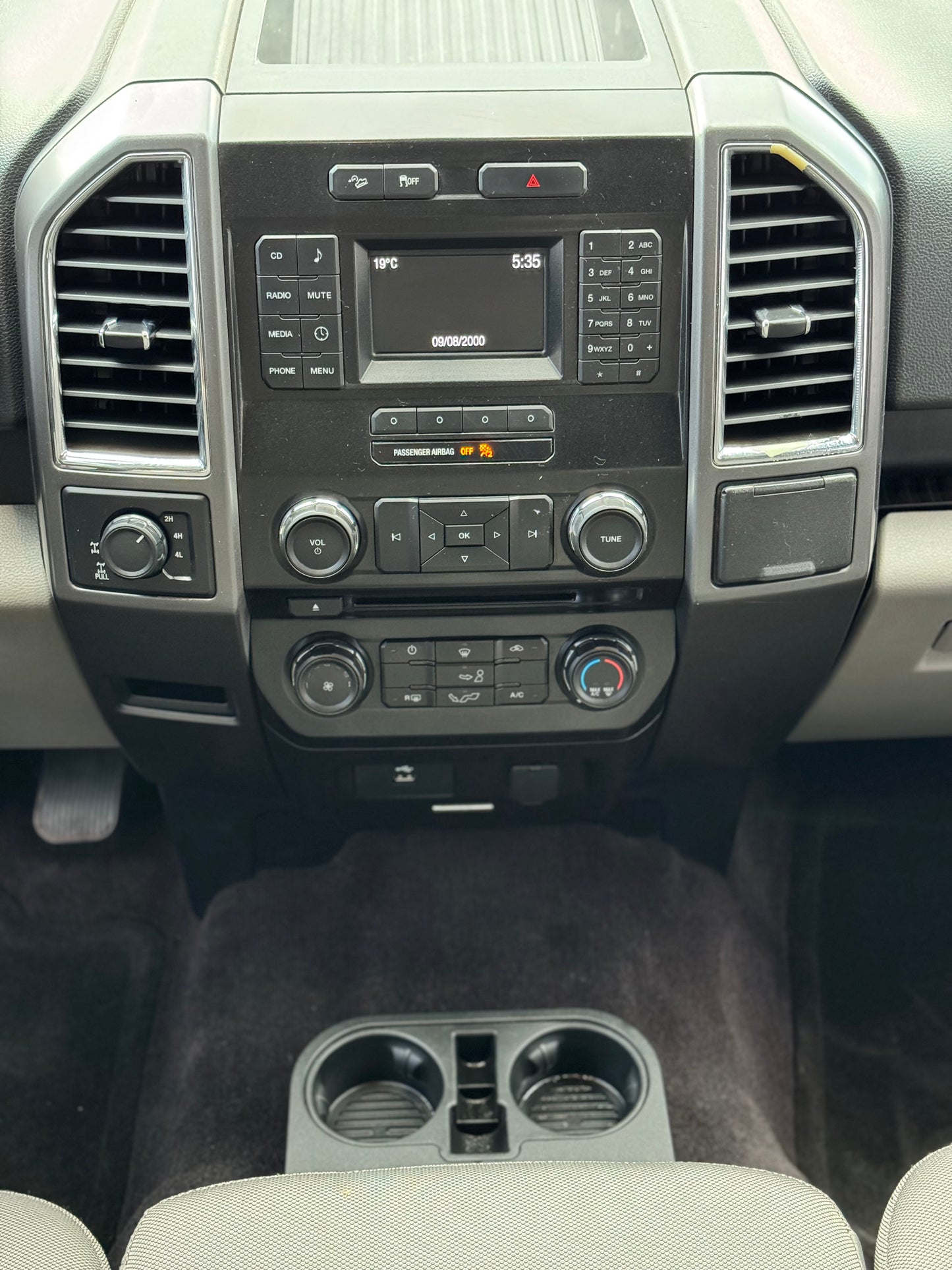2016 FORD LOBO XLT