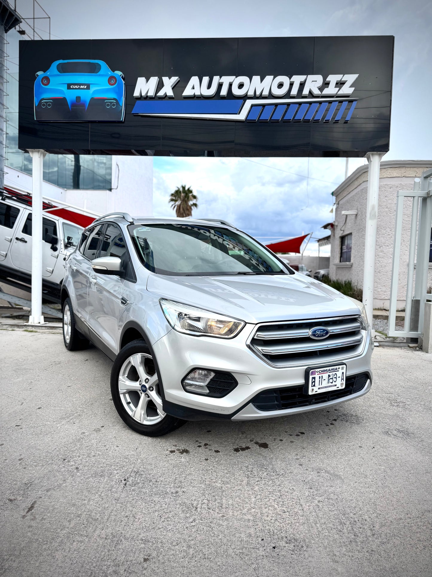 2018 FORD ESCAPE S PLUS