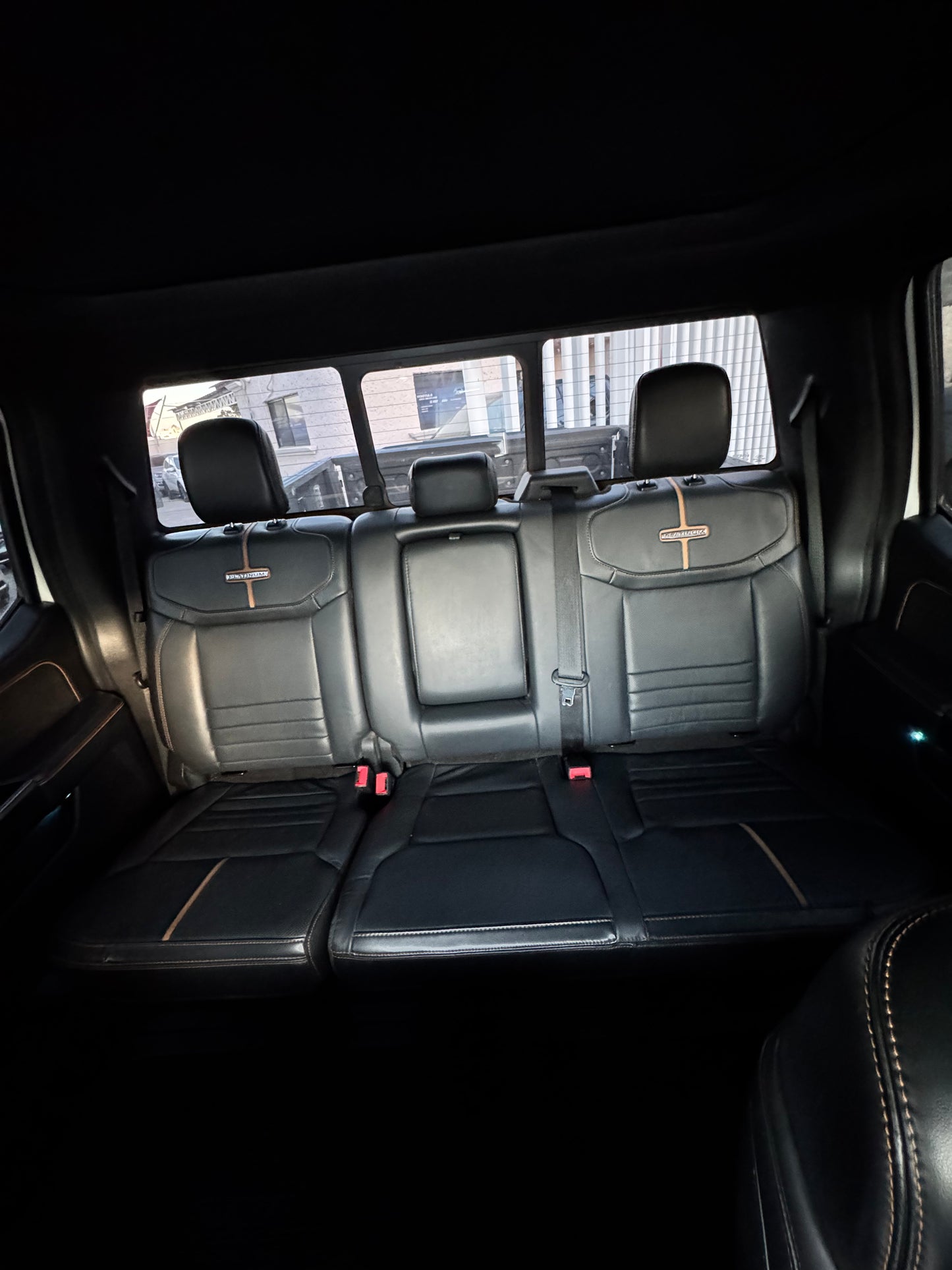 2021 FORD LOBO PLATINUM