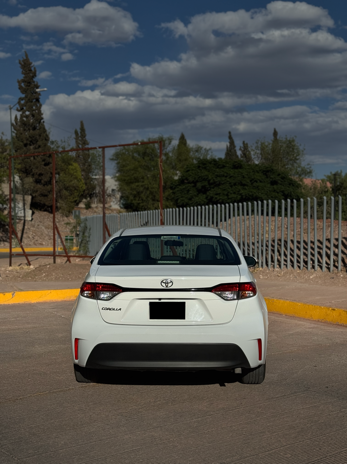 2023 TOYOTA COROLLA