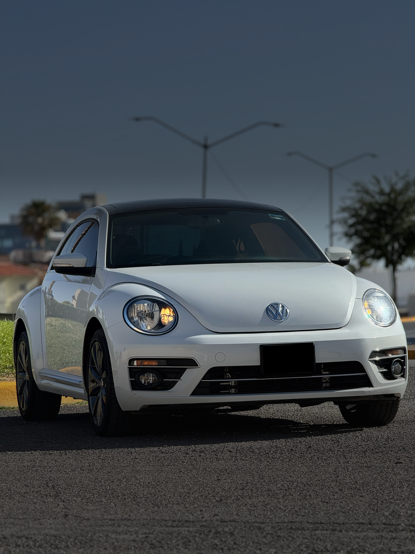 2017 VOLKSWAGEN BEETLE SPORTLINE