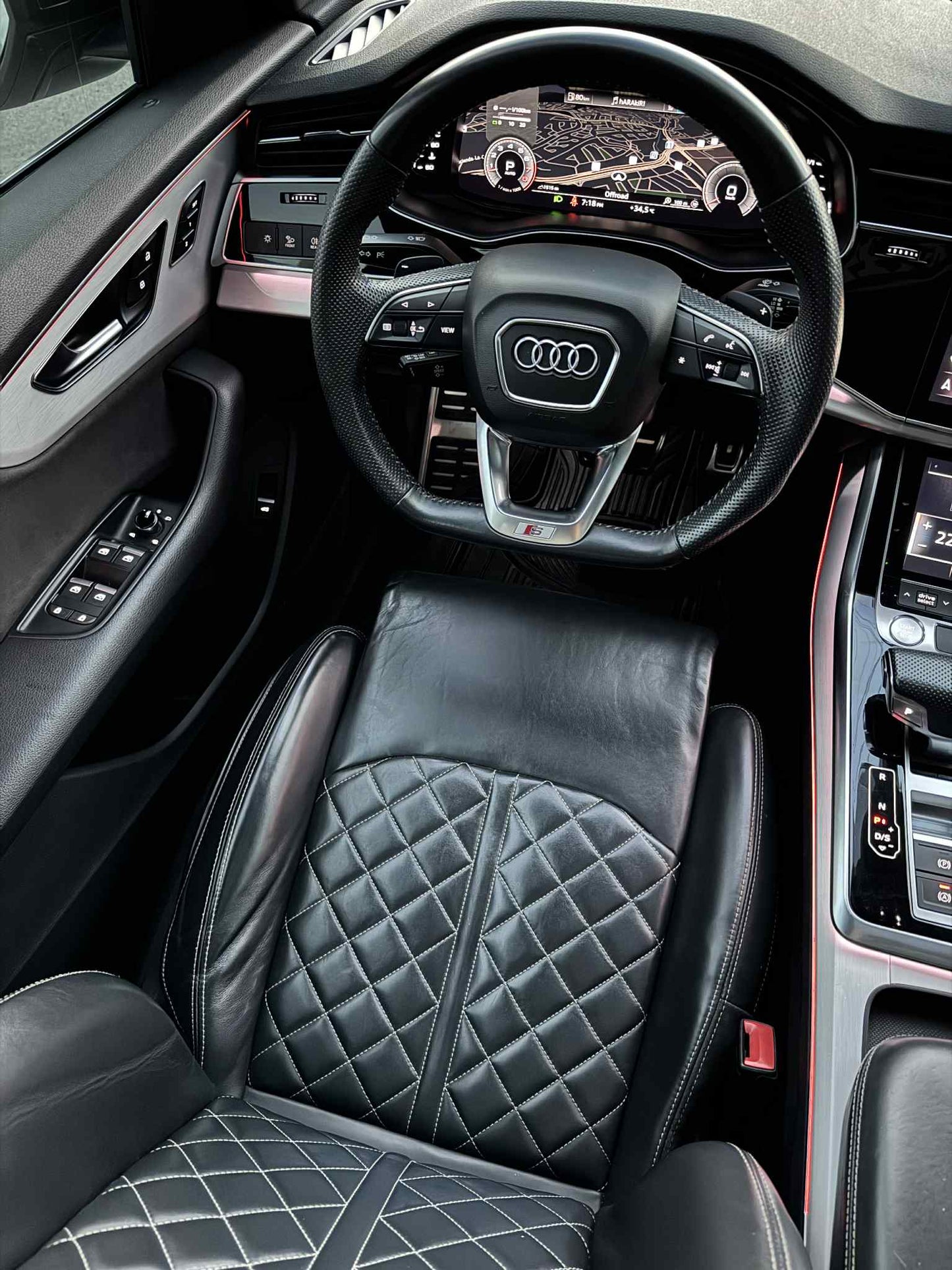 2019 AUDI Q8 SLINE