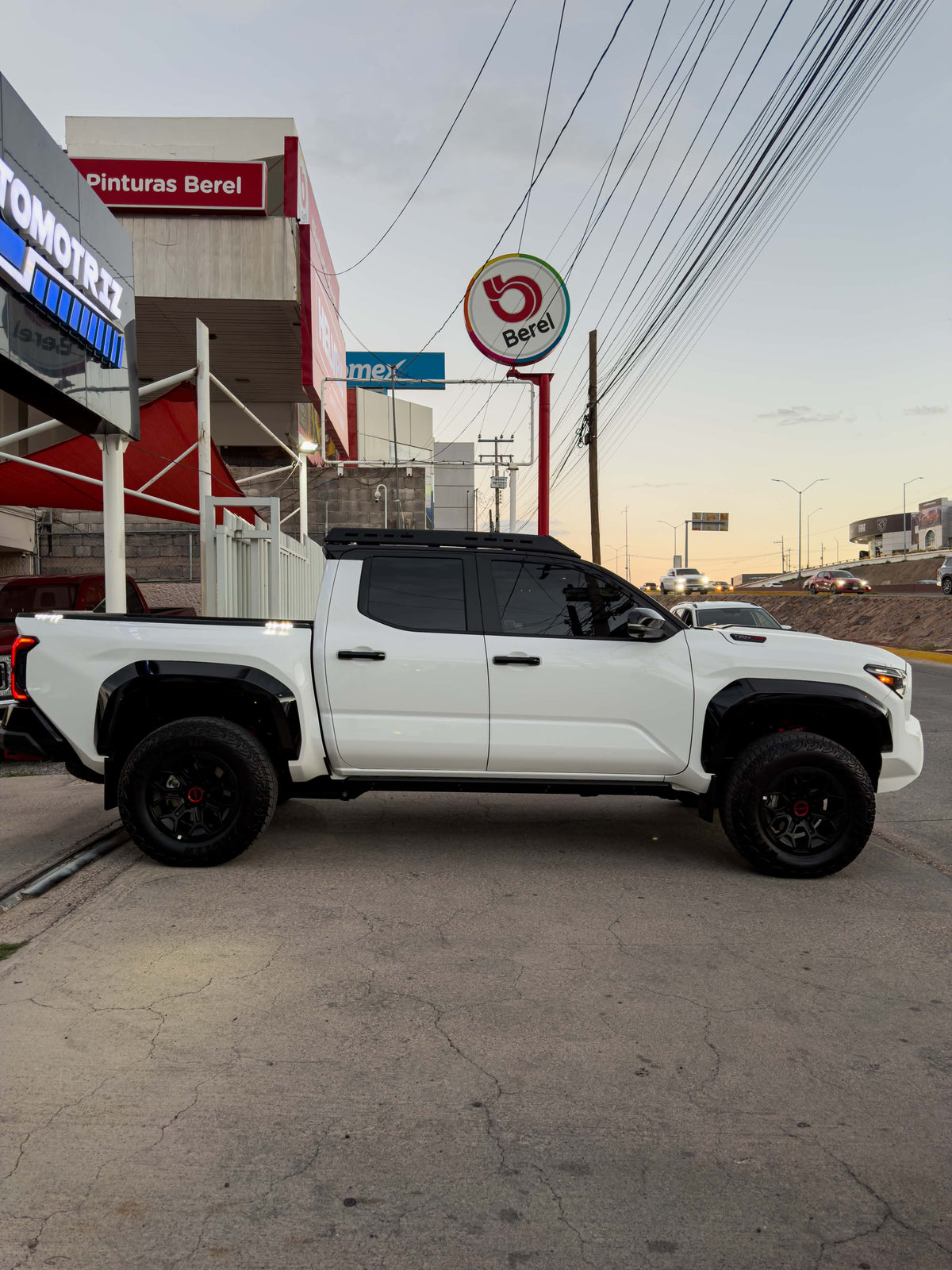 NUEVA TOYOTA TACOMA TRD PRO