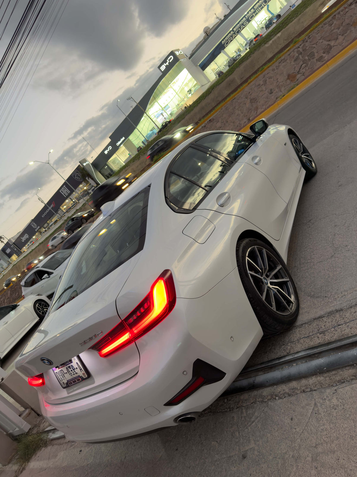 BMW 330E HEV
