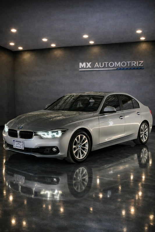 18 BMW 318I 49,000KMS