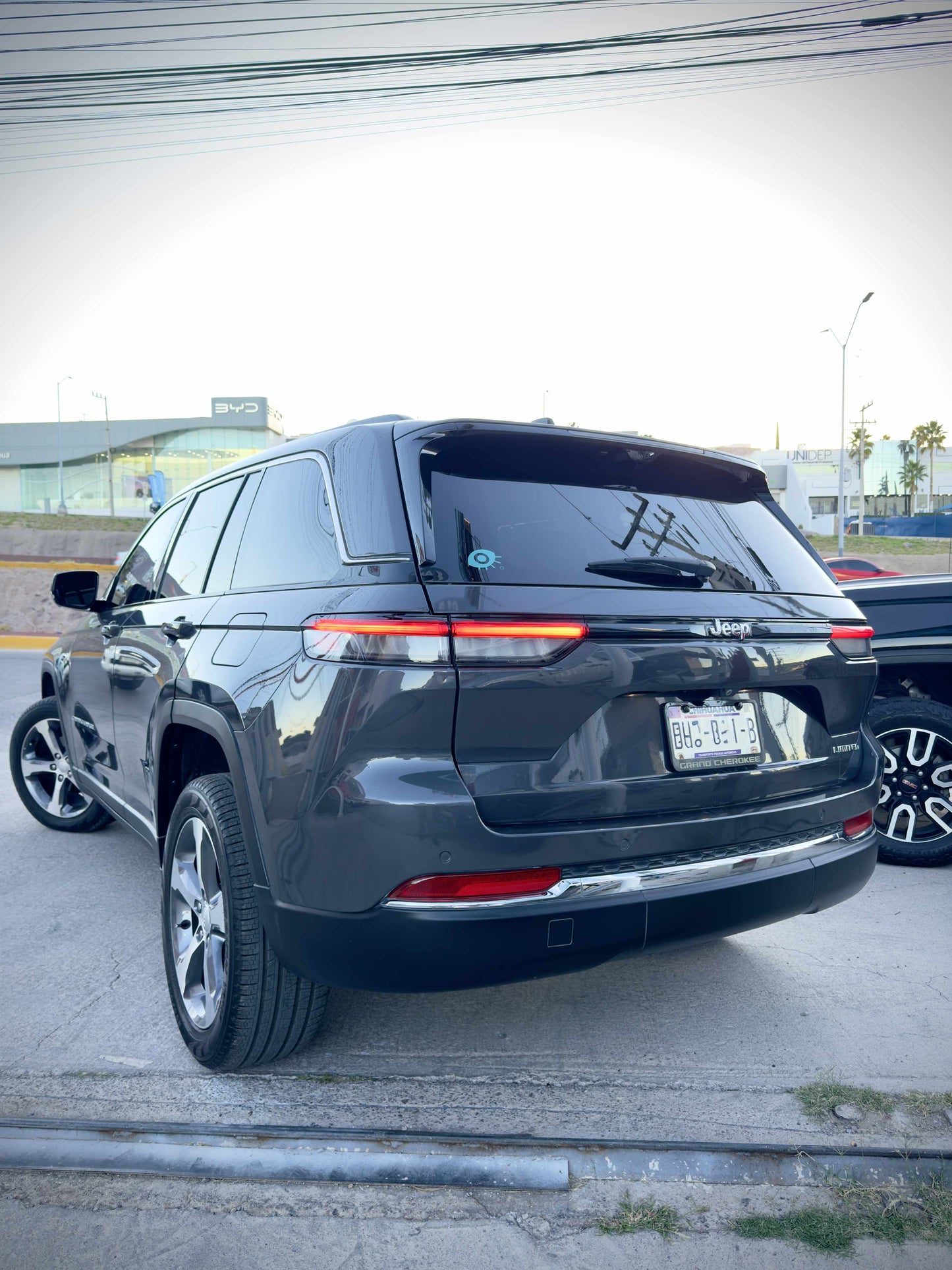 2023 JEEP GRAND CHEROKEE LIMITED