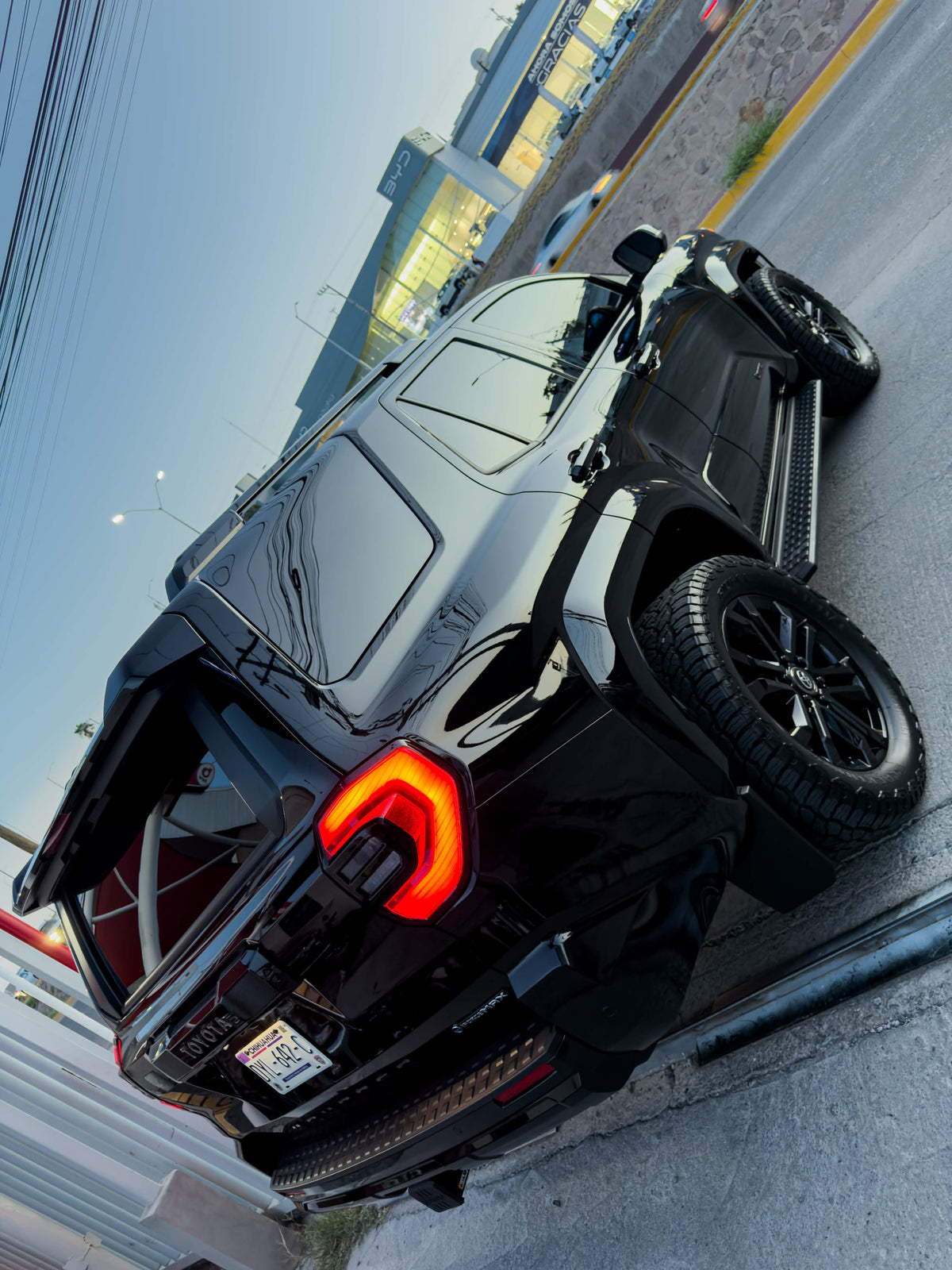TOYOTA 4RUNNER LIMITED