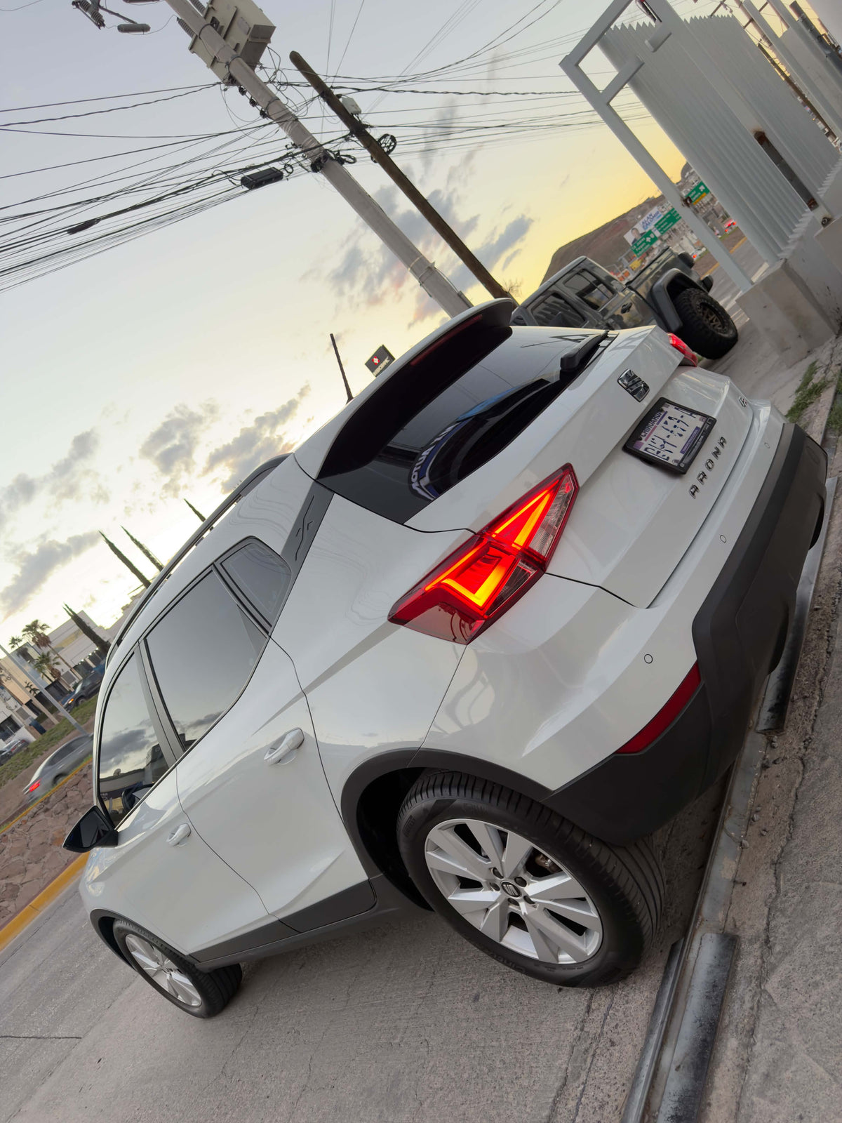 SEAT ARONA