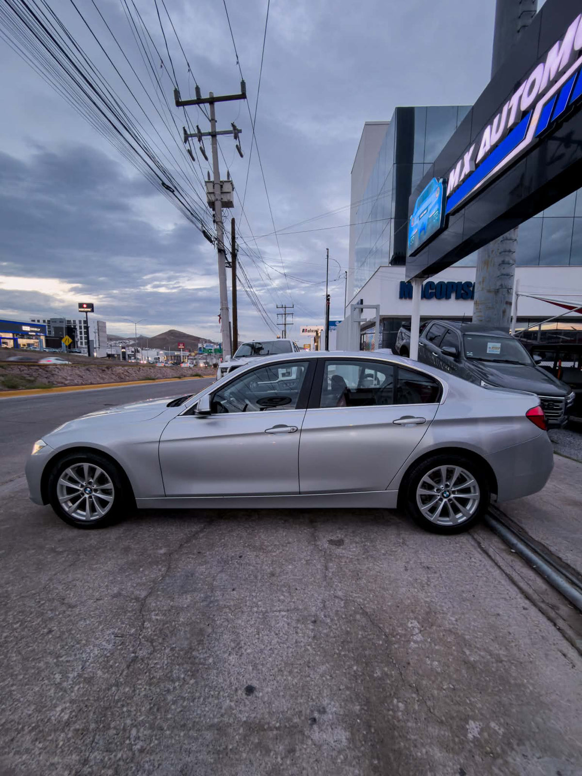 BMW SERIE 3 318I