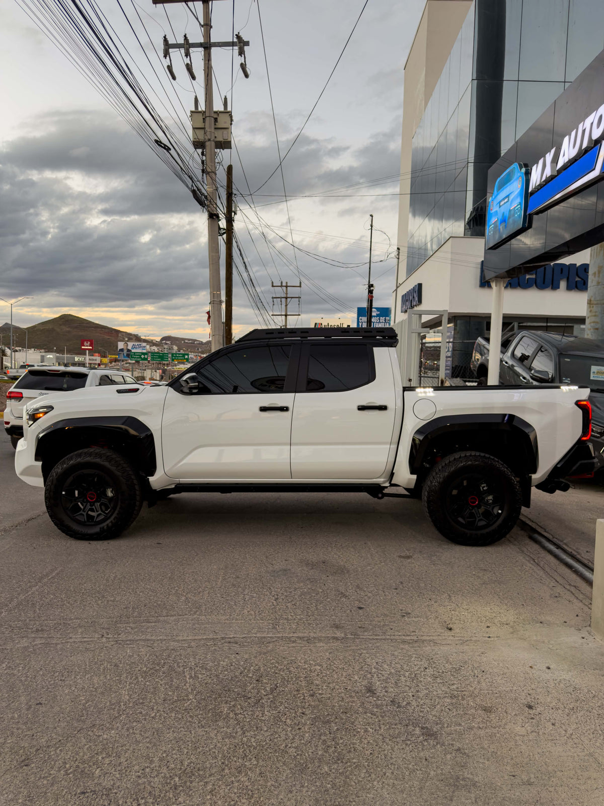 NUEVA TOYOTA TACOMA TRD PRO